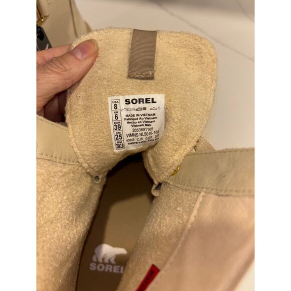 Sorel Combat Boots Womens Size 8 Taupe Patent Laces Sherpa Gorpecore Waterproof - Picture 8 of 10